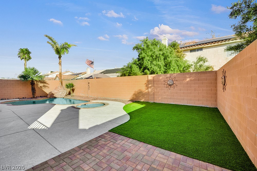 1650 Black Hills Way