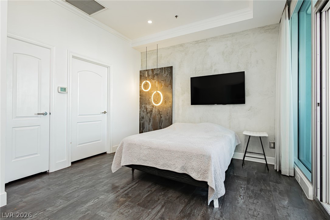 2700 Las Vegas Boulevard 4203