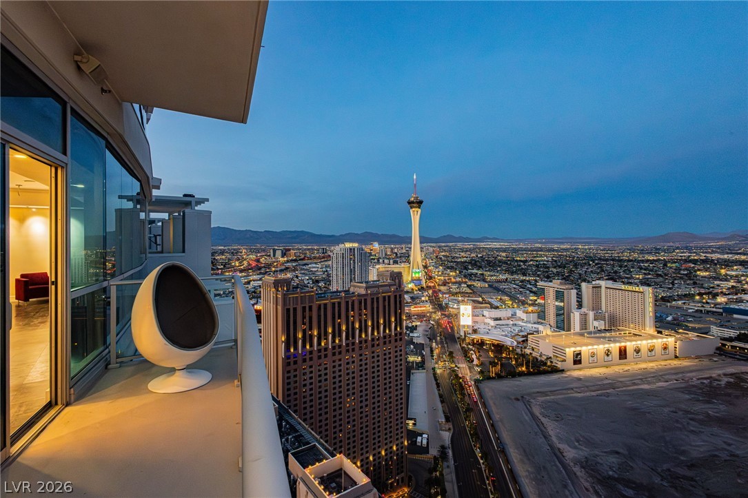 2700 Las Vegas Boulevard 4203