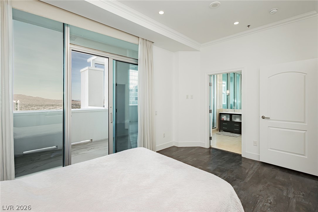 2700 Las Vegas Boulevard 4203