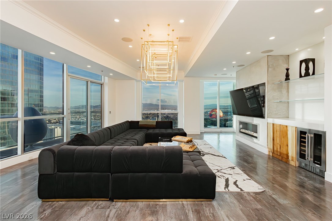 2700 Las Vegas Boulevard 4203