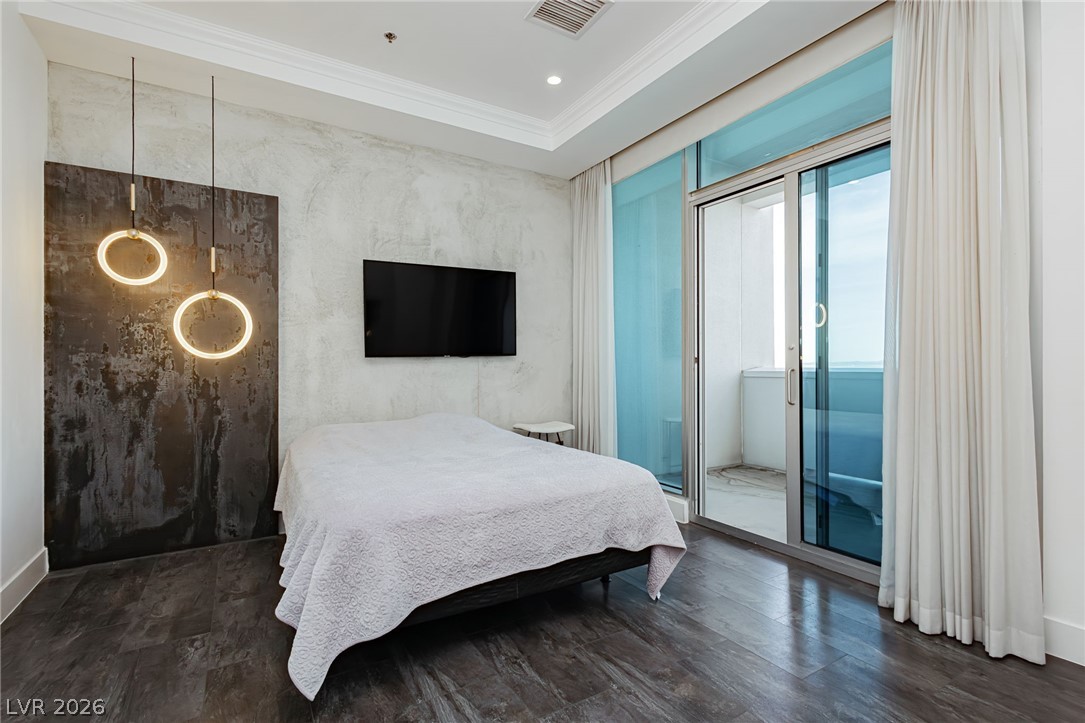 2700 Las Vegas Boulevard 4203