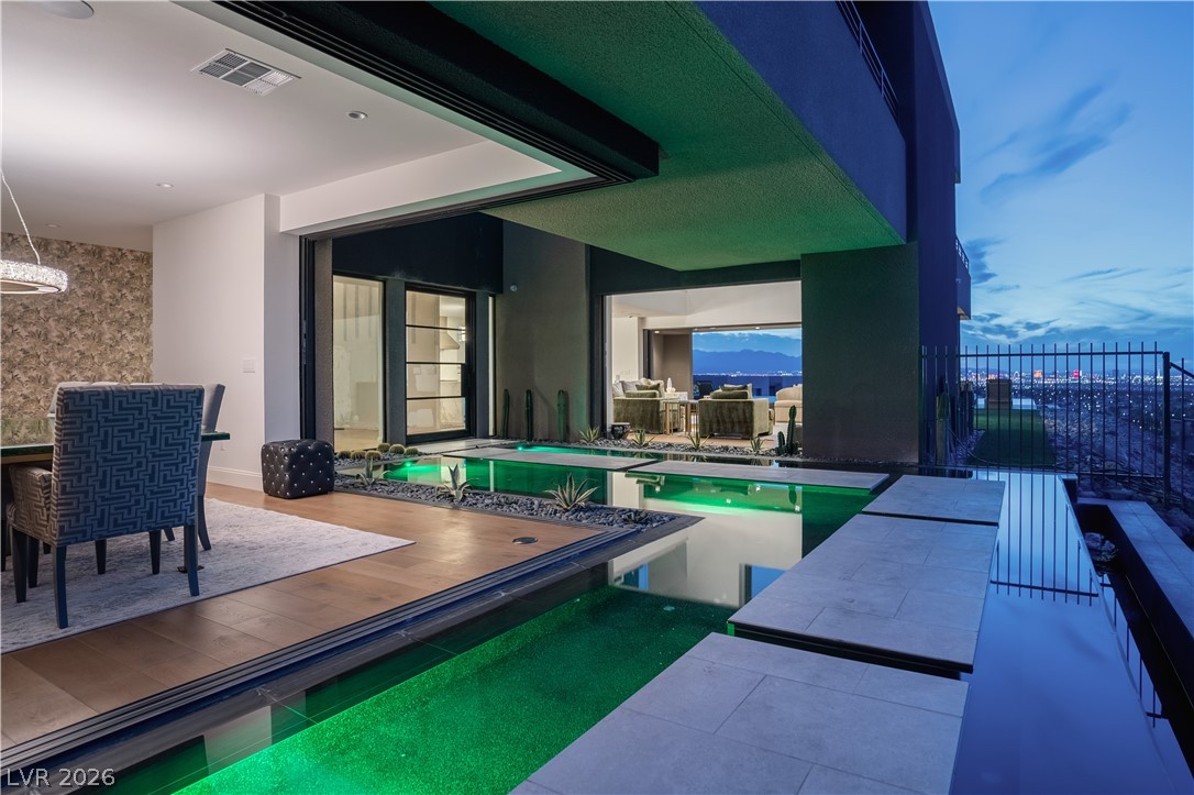 804 Dragons Eye Drive