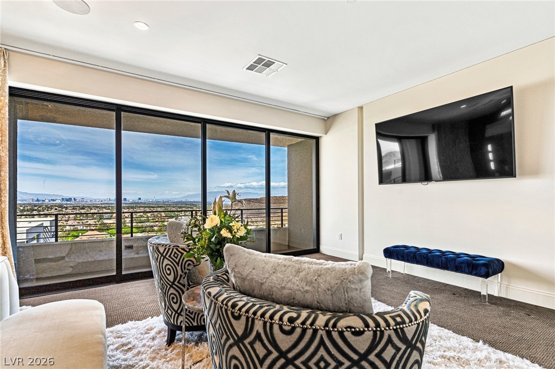 804 Dragons Eye Drive