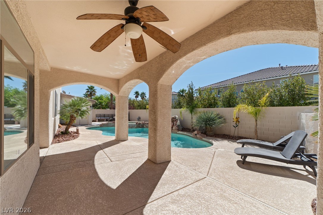 8929 Glenistar Gate Avenue