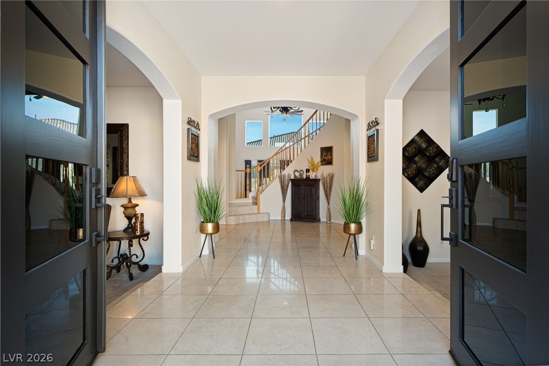 8929 Glenistar Gate Avenue