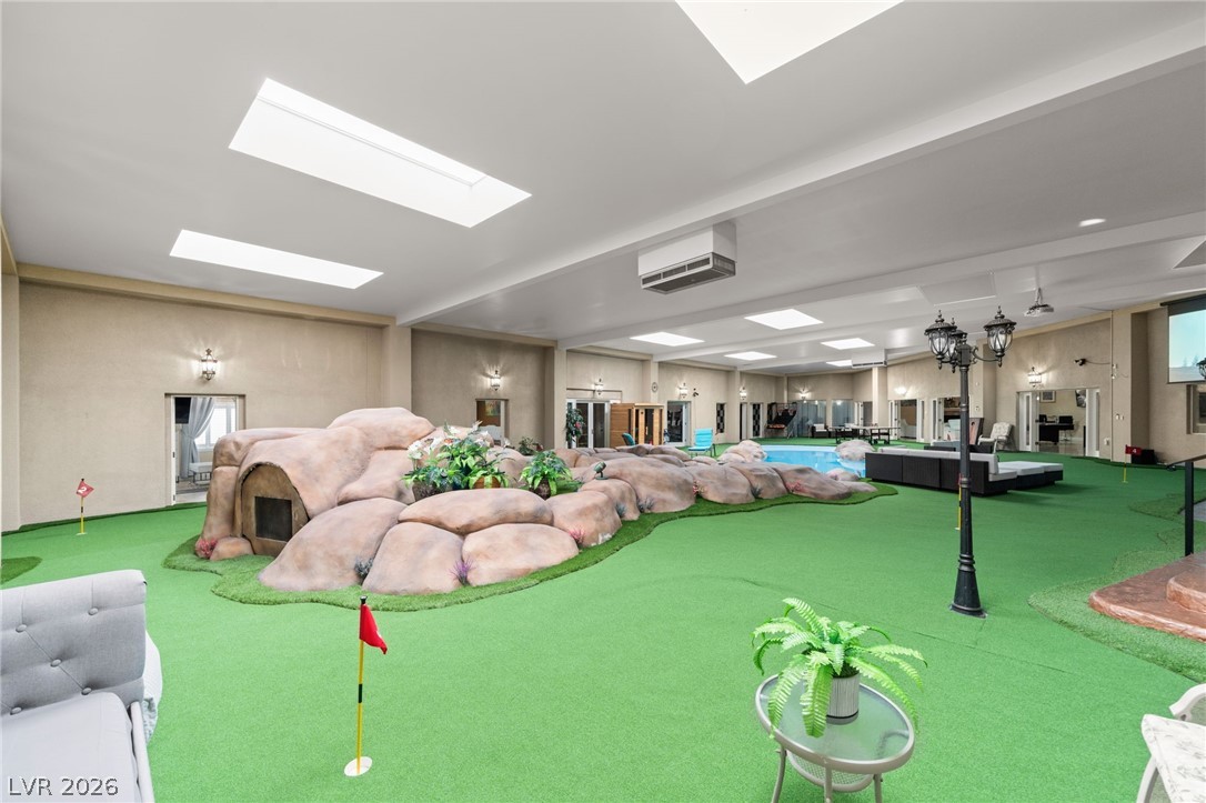 2525 Driftwood Drive