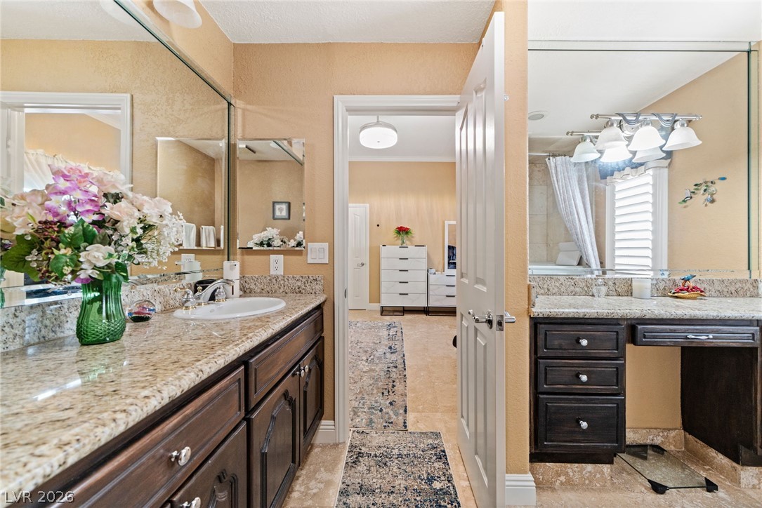 2525 Driftwood Drive
