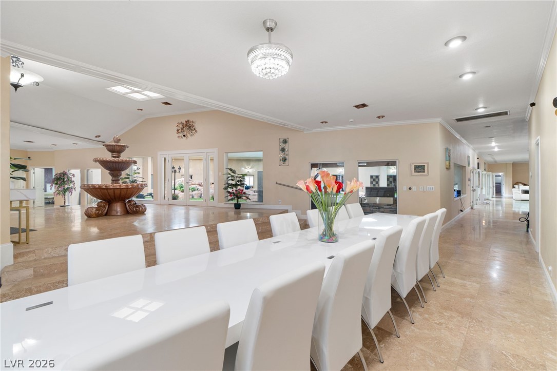 2525 Driftwood Drive
