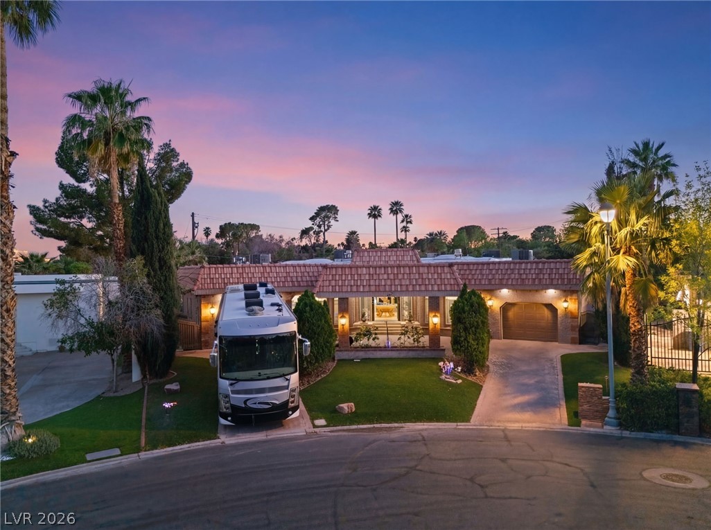 2525 Driftwood Drive