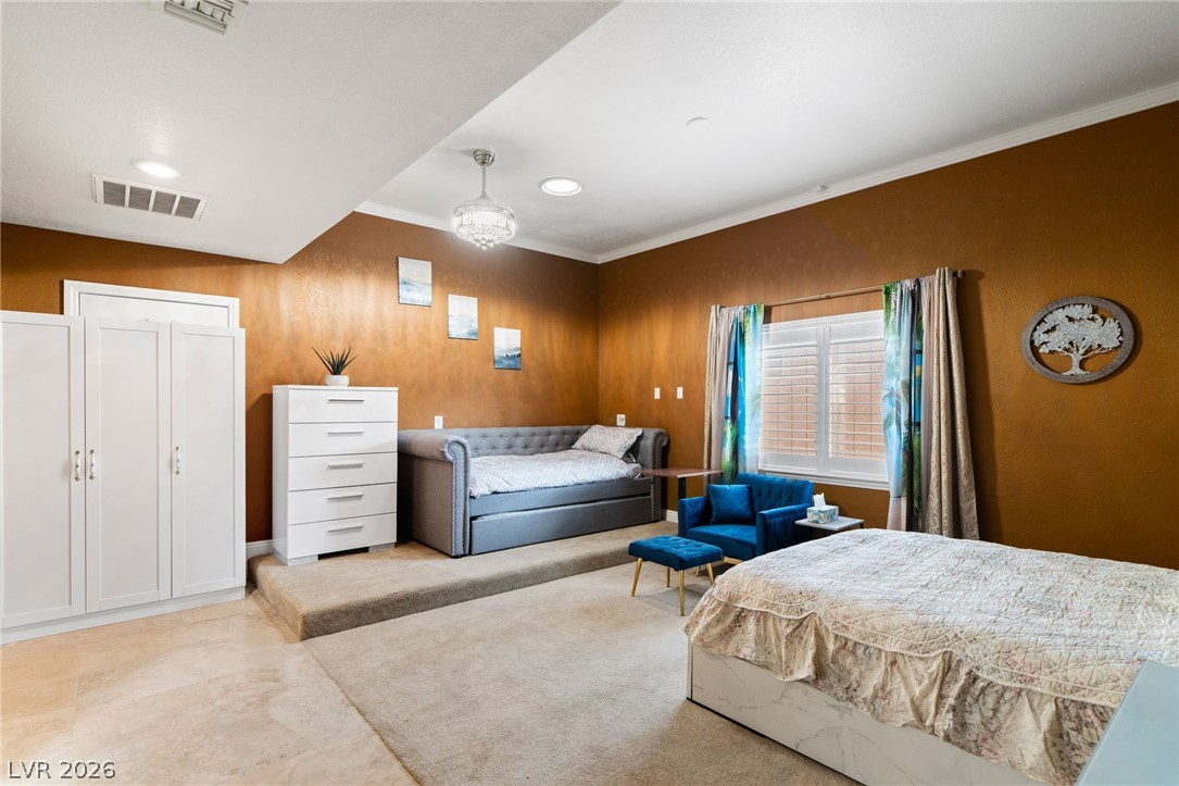 2525 Driftwood Drive