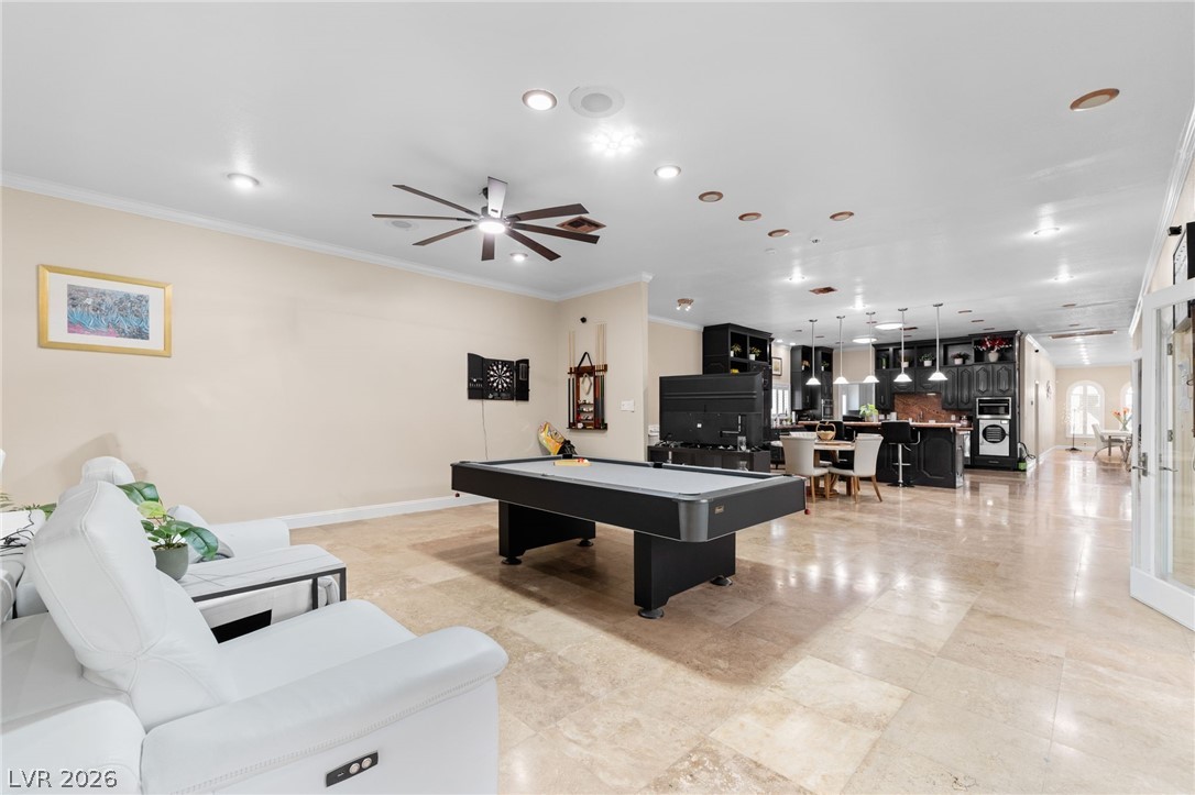 2525 Driftwood Drive