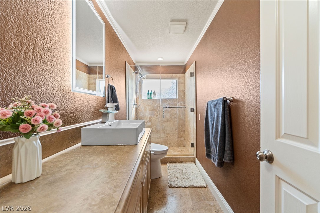 2525 Driftwood Drive