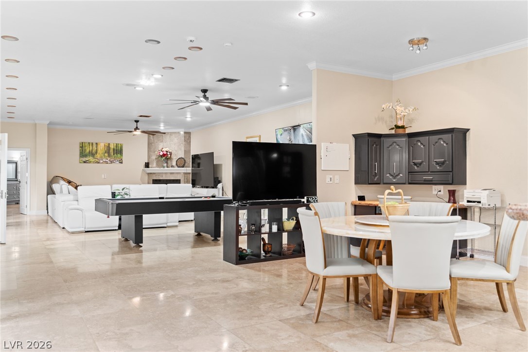 2525 Driftwood Drive