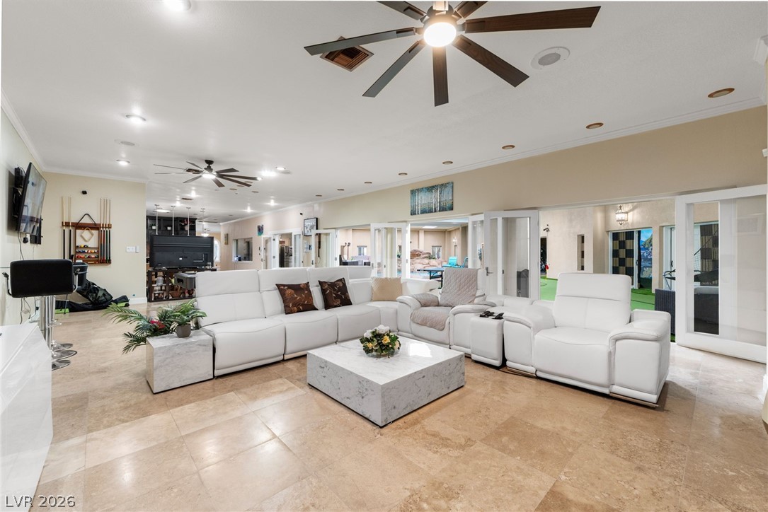 2525 Driftwood Drive