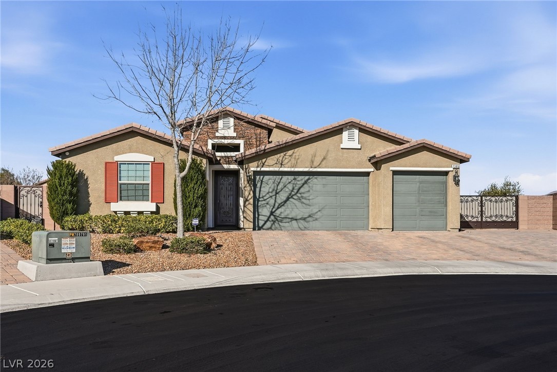 7385 Quaking Aspen Street