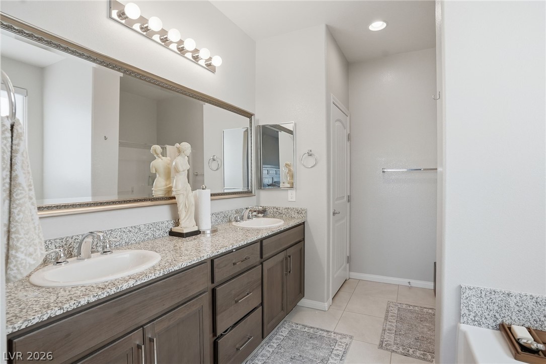 7385 Quaking Aspen Street