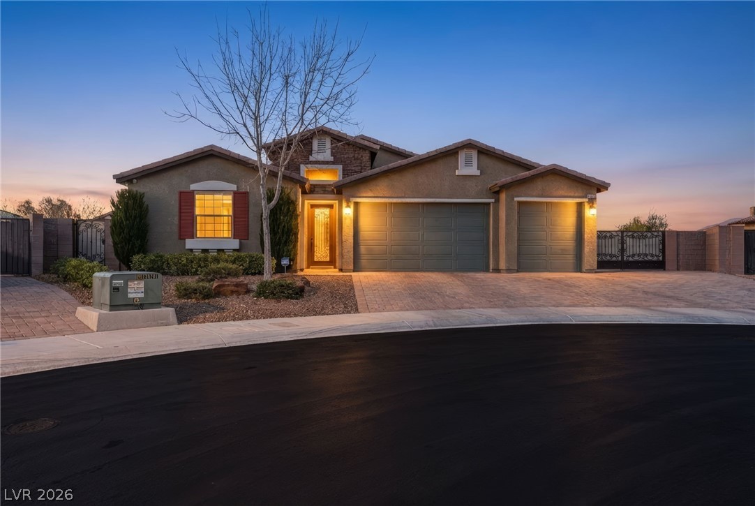 7385 Quaking Aspen Street