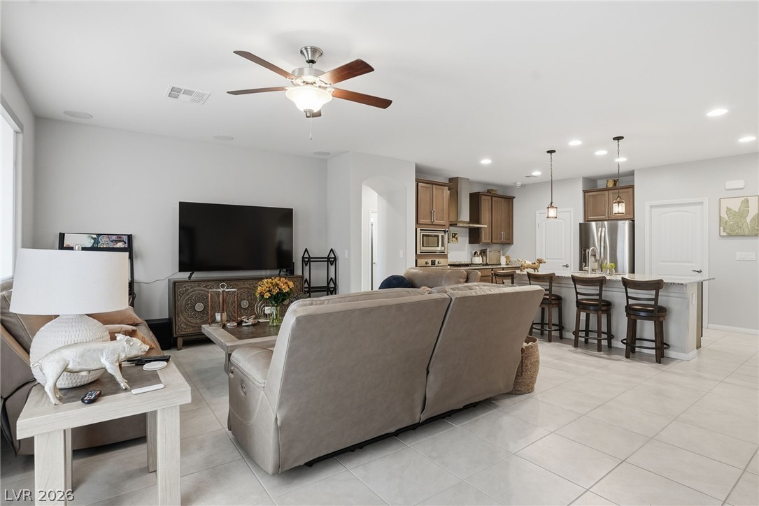 7385 Quaking Aspen Street