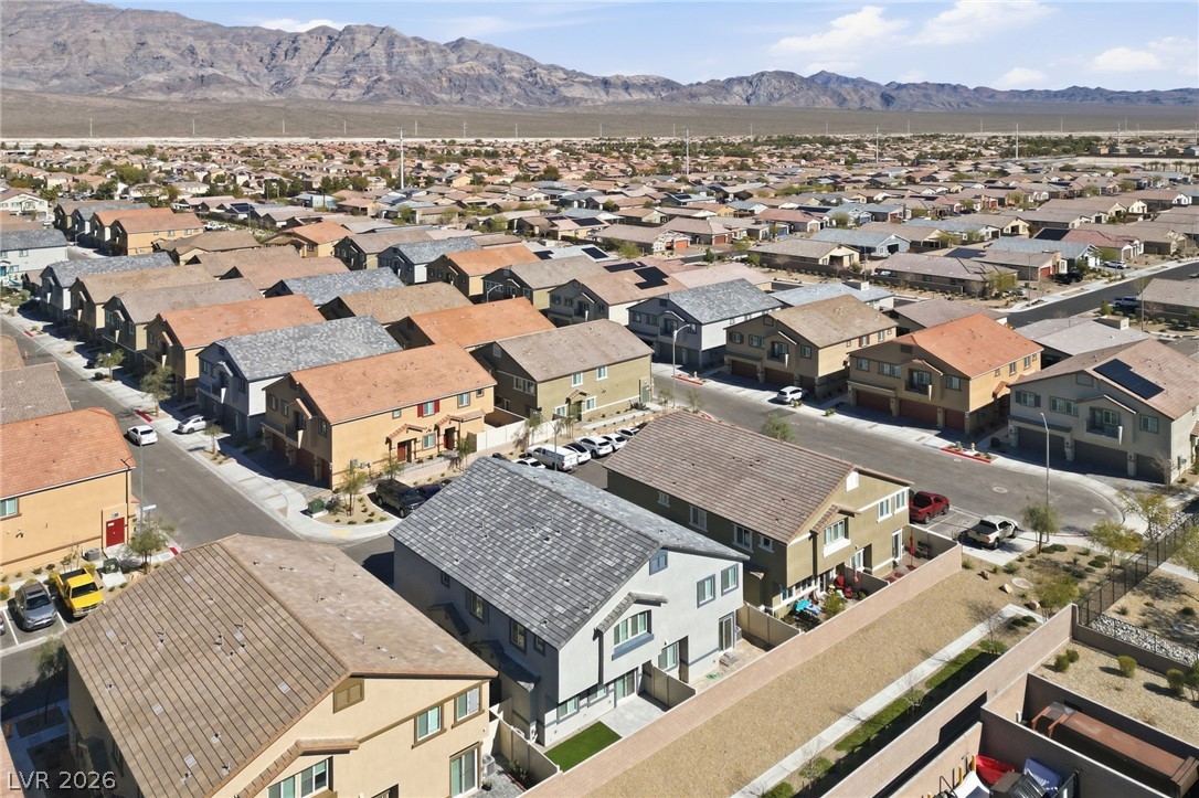 4665 Zodiac Sky Avenue 2