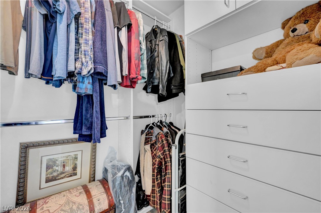 639 Pepper Tree Circle