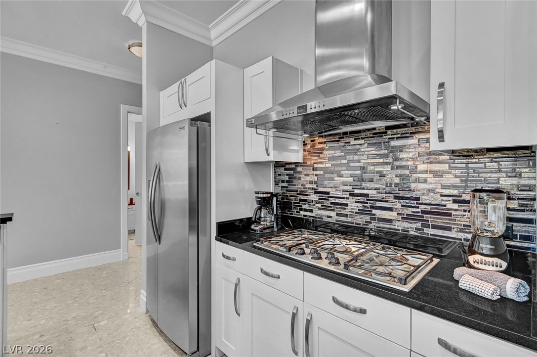 4525 Dean Martin Drive 306