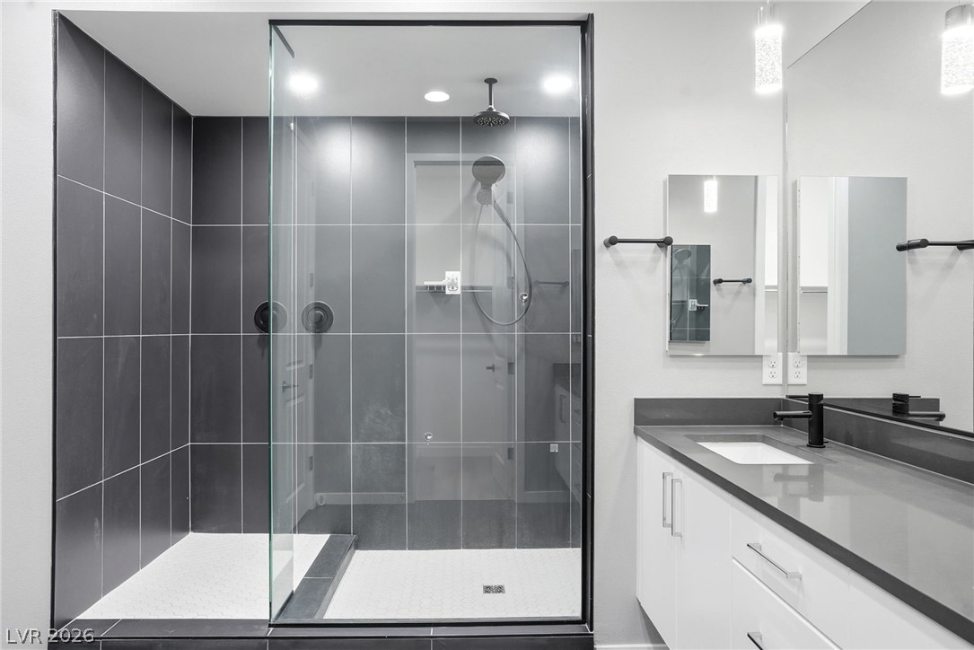 2604 Evolutionary Lane