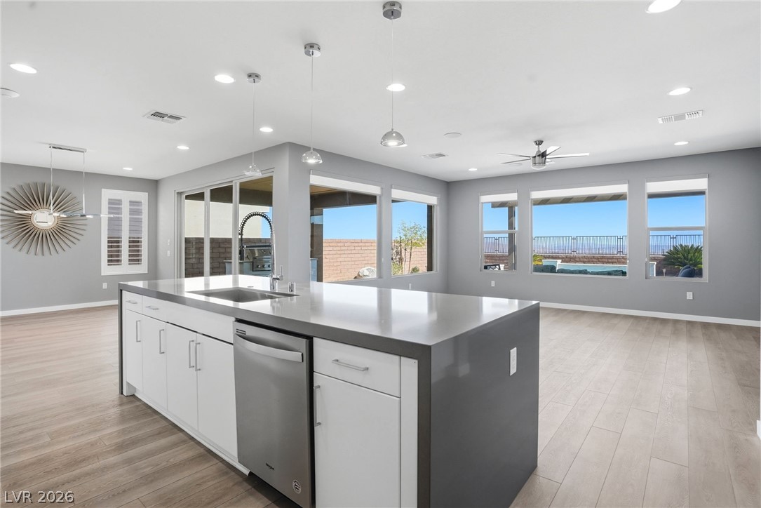 2604 Evolutionary Lane