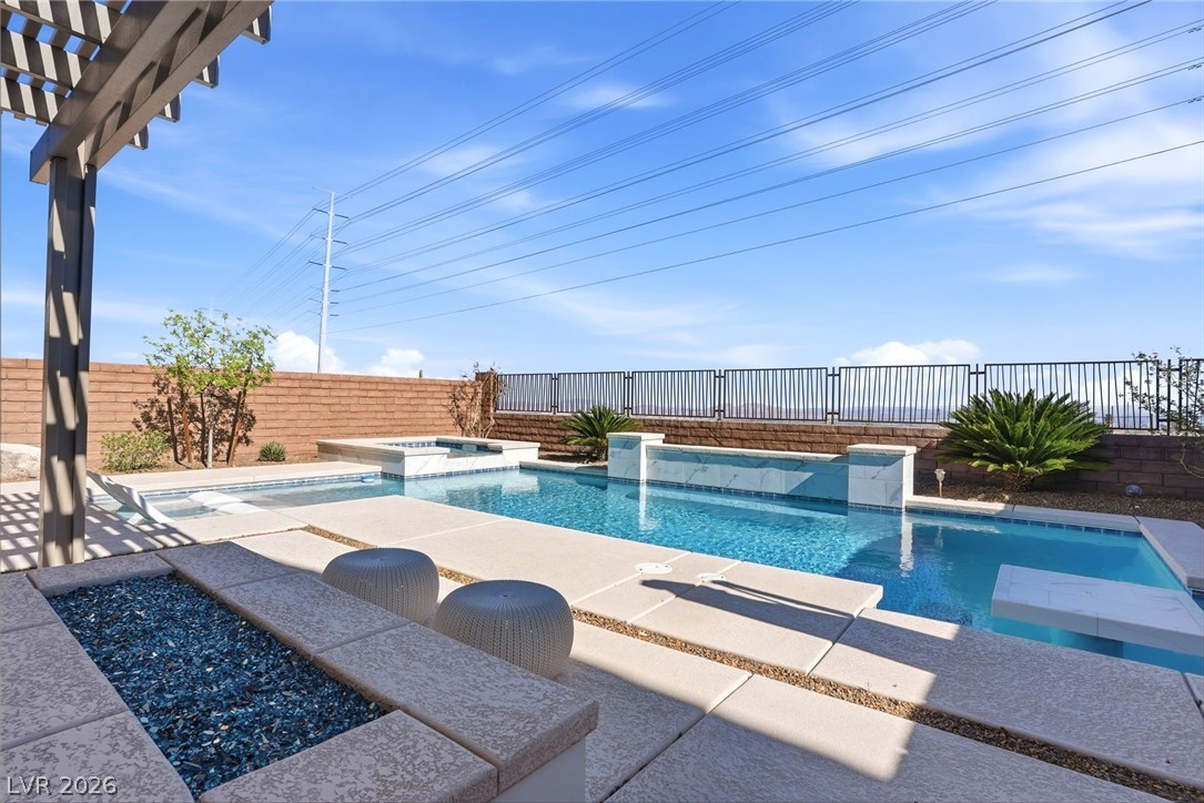 2604 Evolutionary Lane