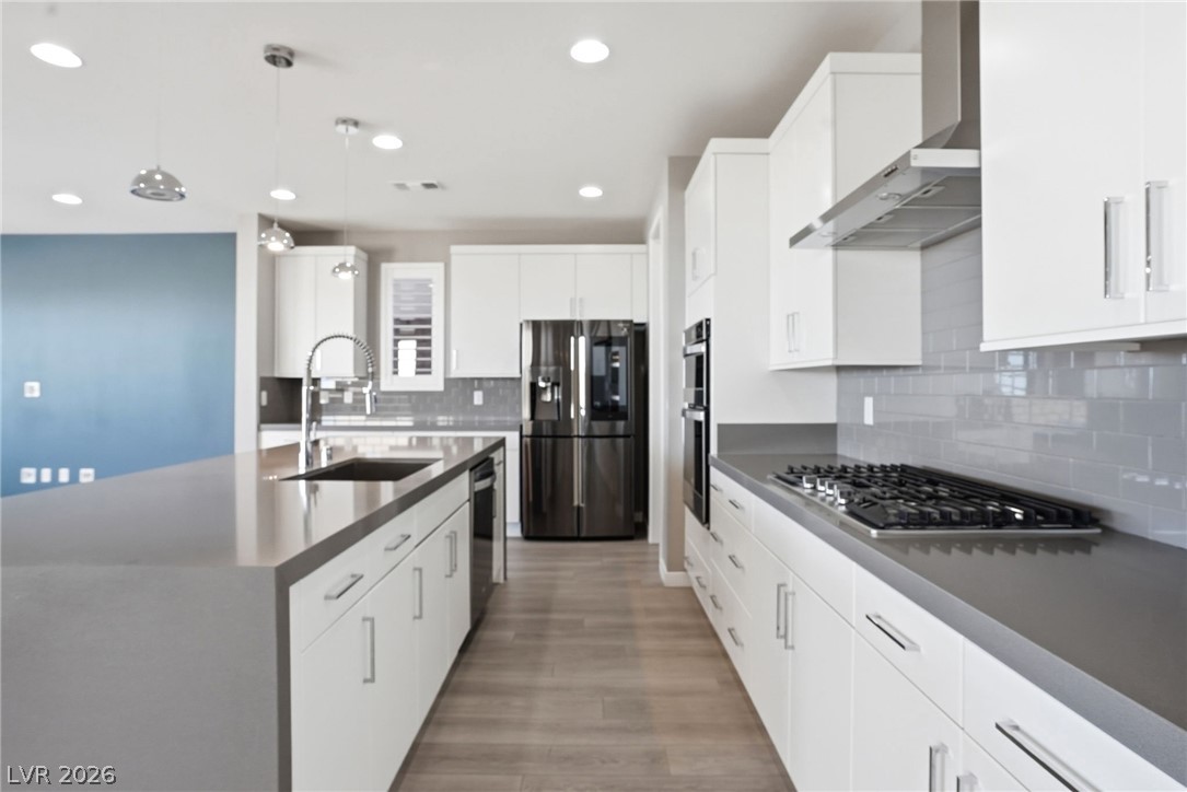 2604 Evolutionary Lane