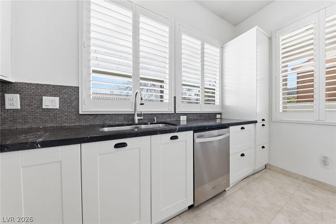 3376 Michelangelo Court