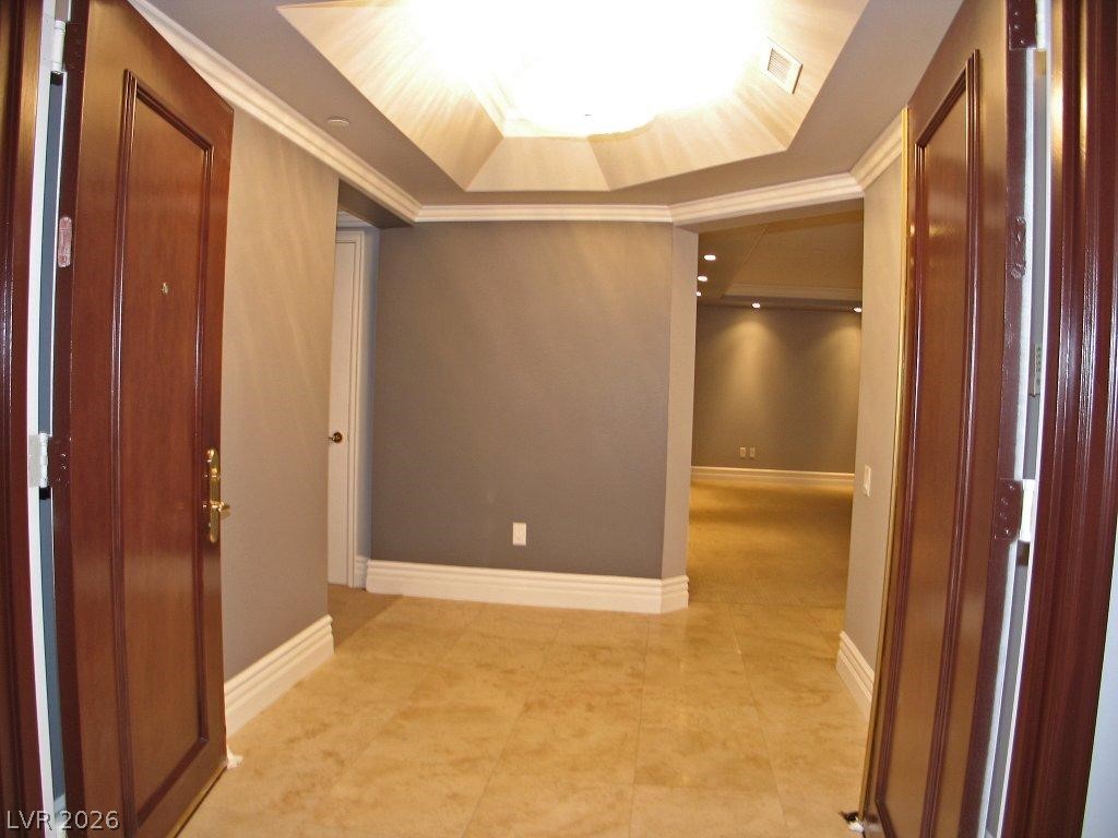 2747 PARADISE Road 502