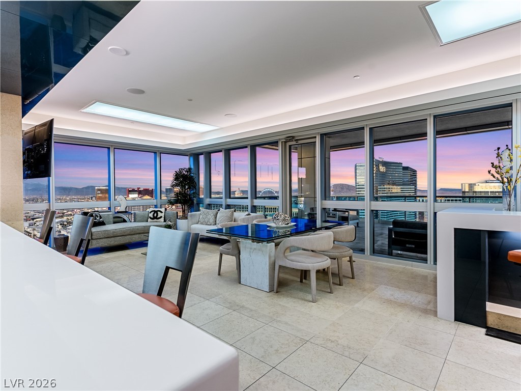 4471 Dean Martin Drive 4308