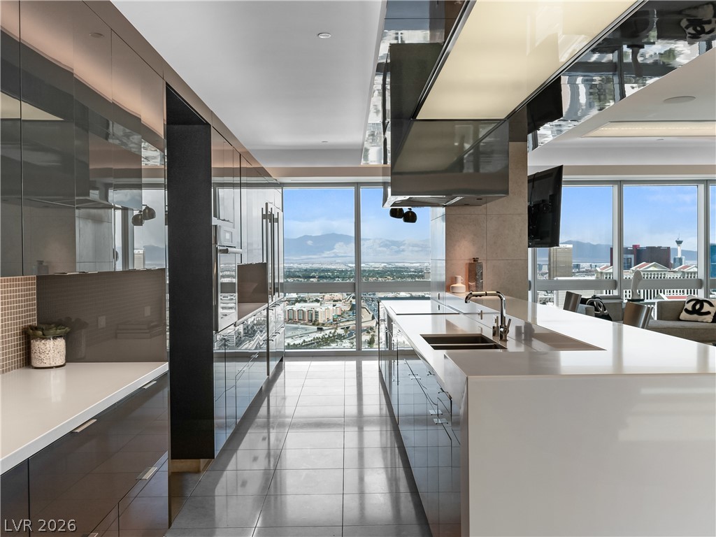 4471 Dean Martin Drive 4308