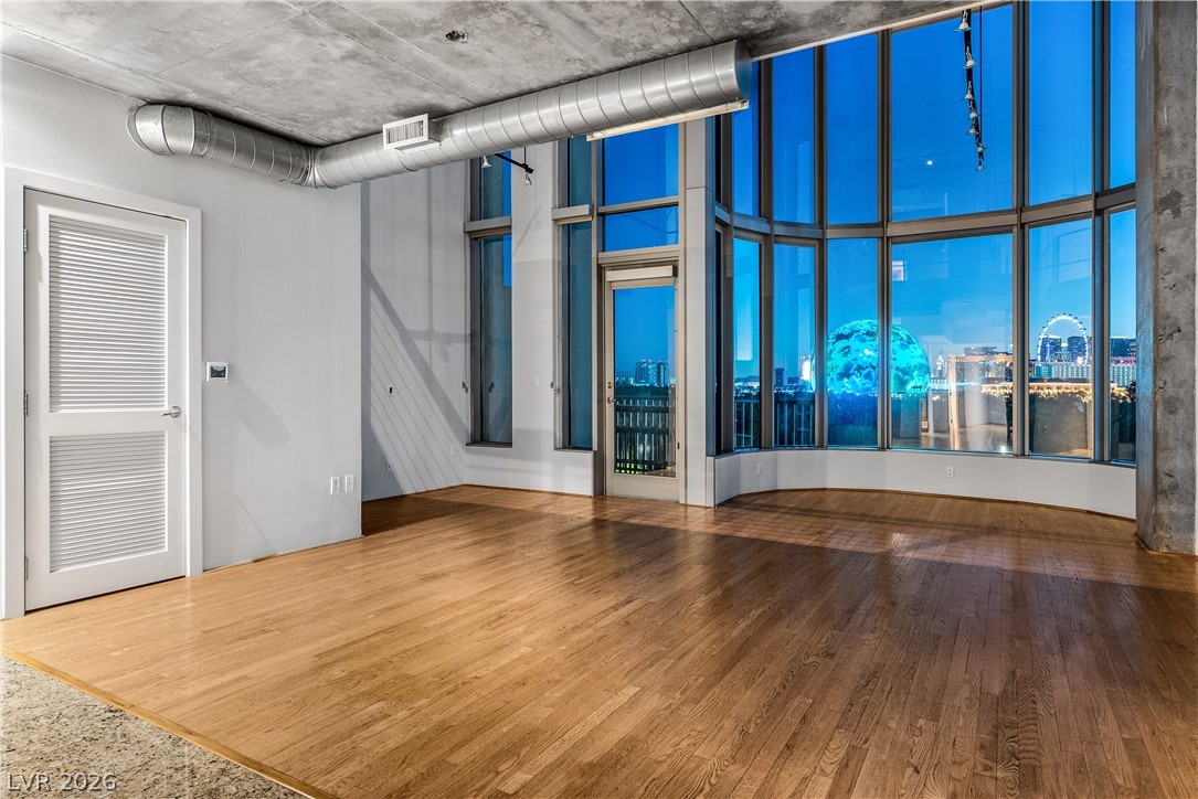 360 East Desert Inn Road 607