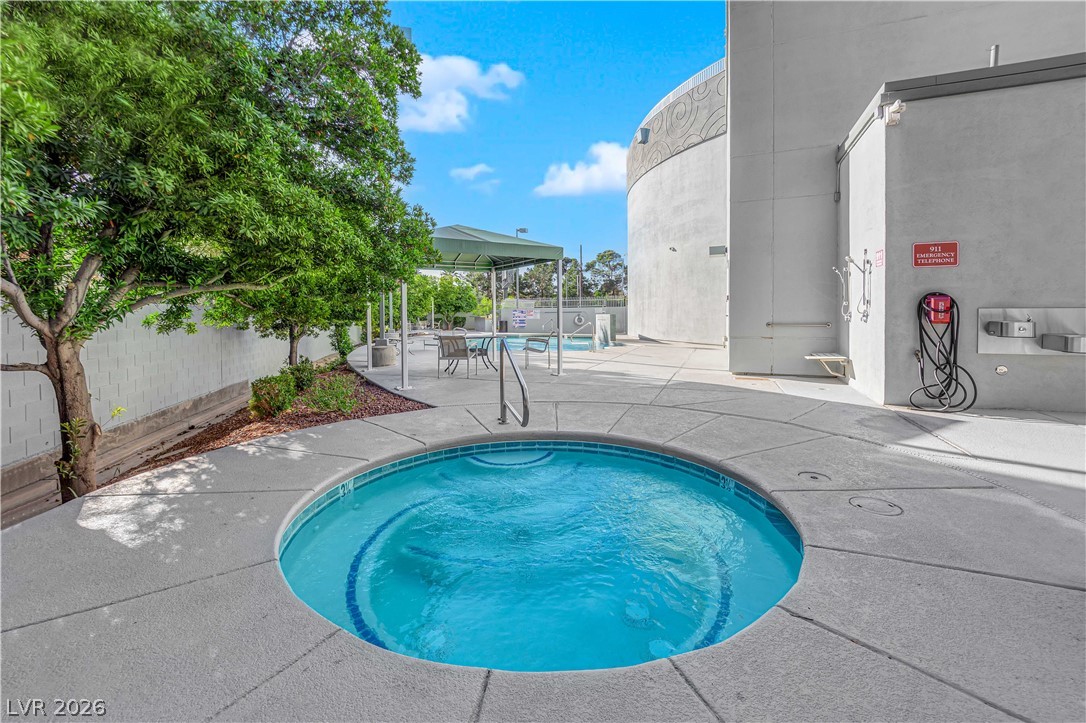 360 East Desert Inn Road 607