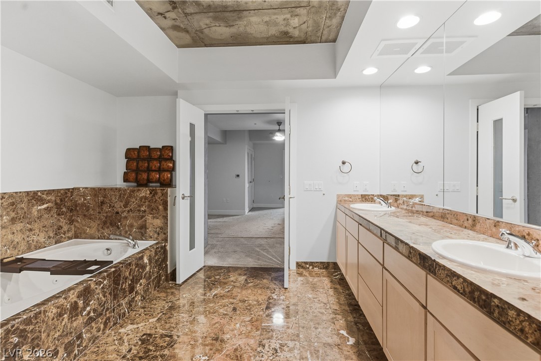 360 East Desert Inn Road 607