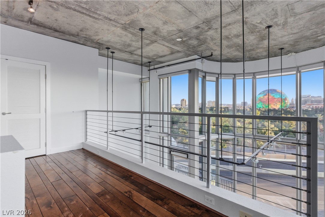 360 East Desert Inn Road 607