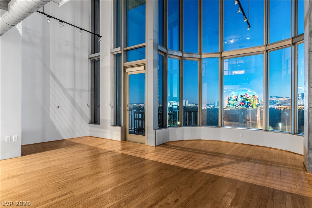 360 East Desert Inn Road 607