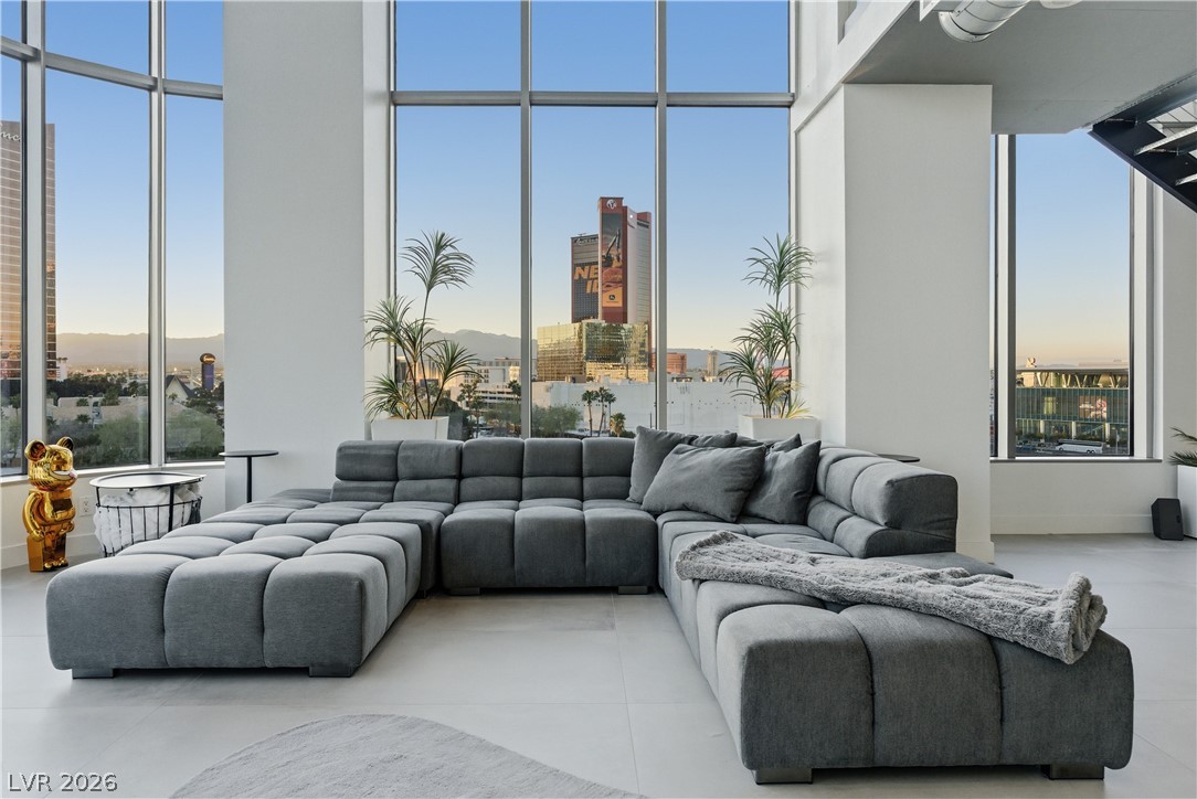 360 East Desert Inn Road 807