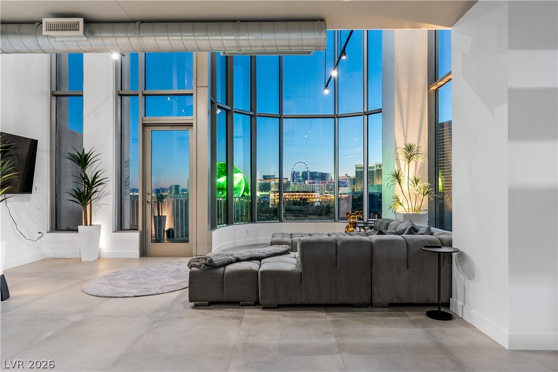 360 East Desert Inn Road 807