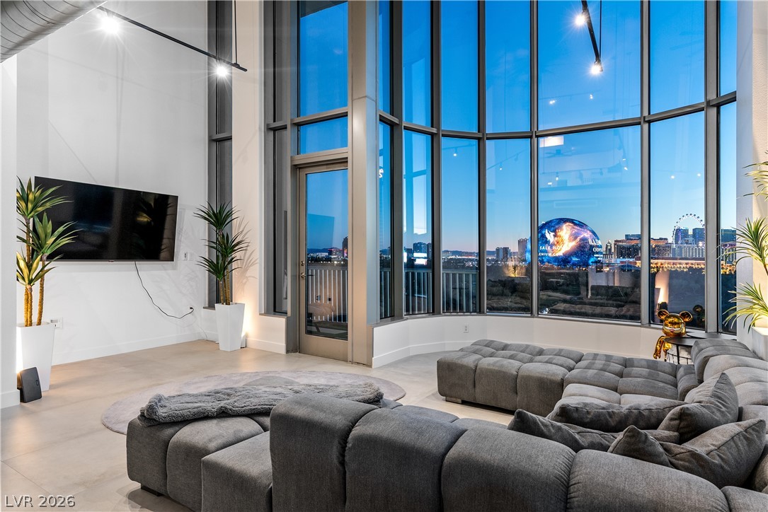 360 East Desert Inn Road 807