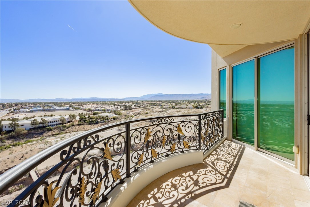 9103 Alta Drive 1101