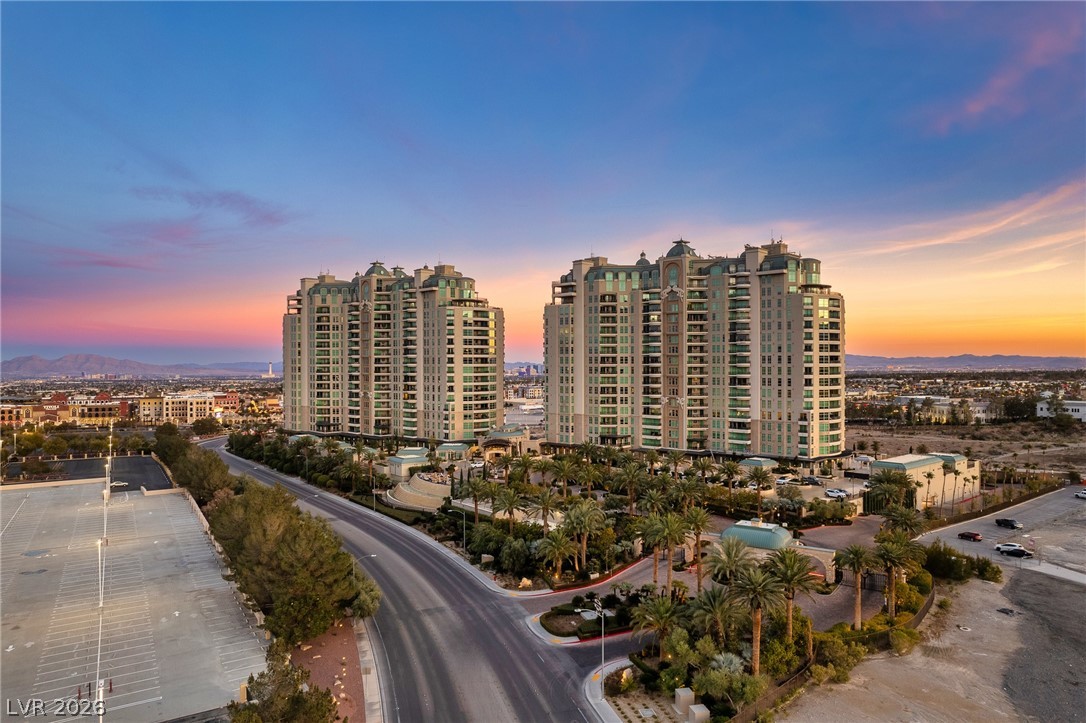 9103 Alta Drive 1101