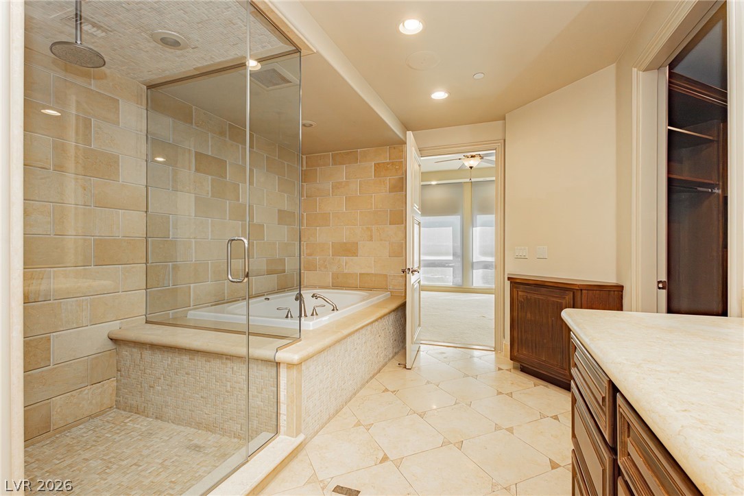 9103 Alta Drive 1101