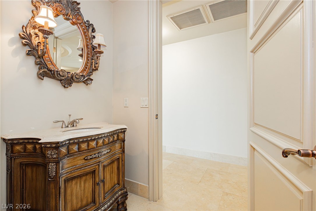 9103 Alta Drive 1101