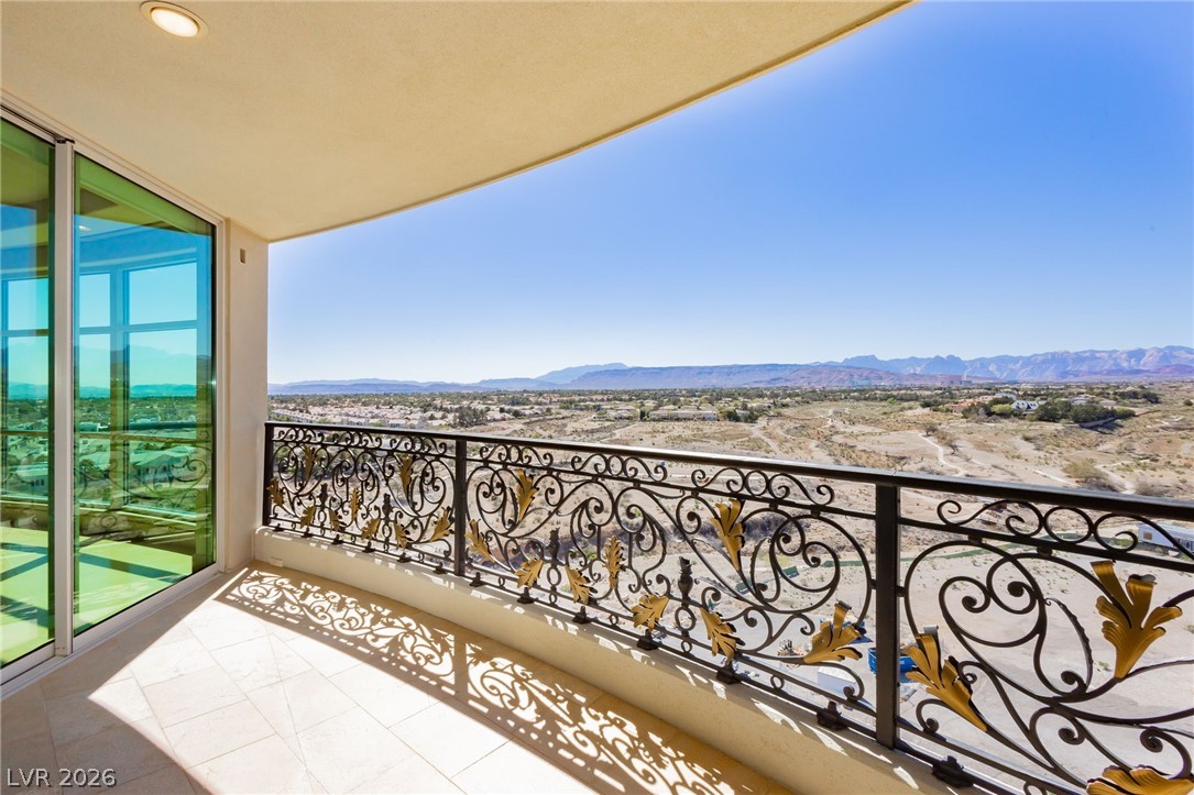 9103 Alta Drive 1101