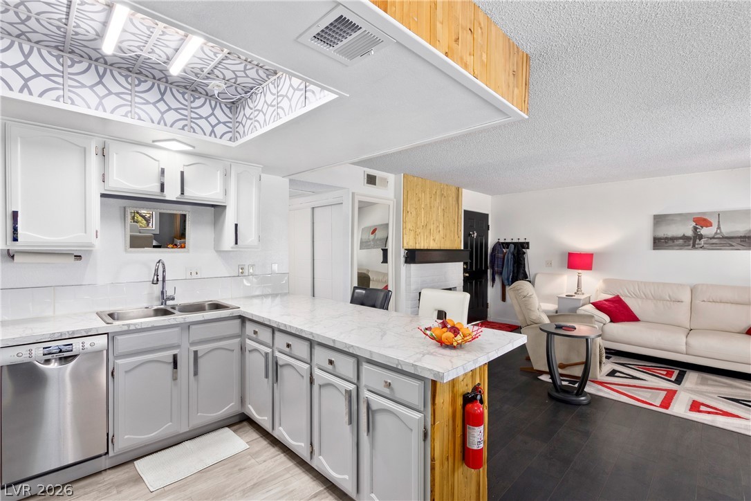 4291 Sanderling Circle 124