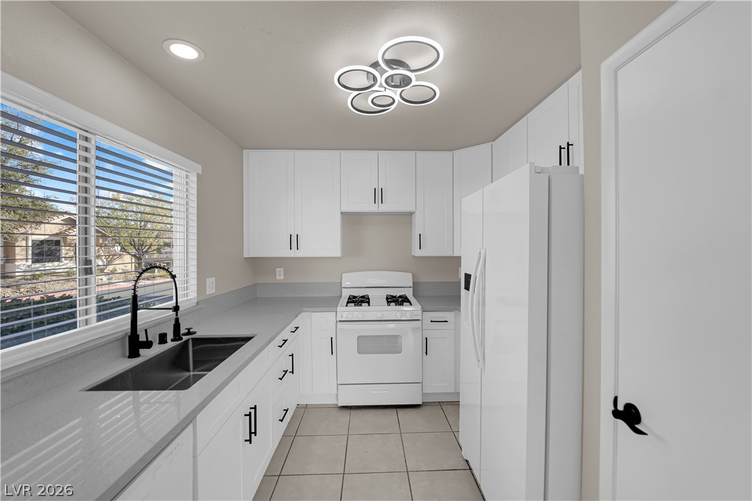 2433 Cliffwood Drive