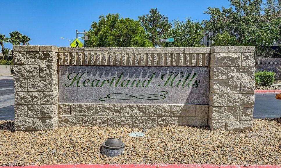 2433 Cliffwood Drive